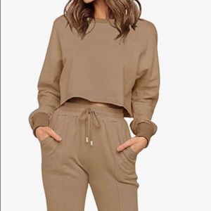 Women's Long Sleeve Crop Top and Pants Set